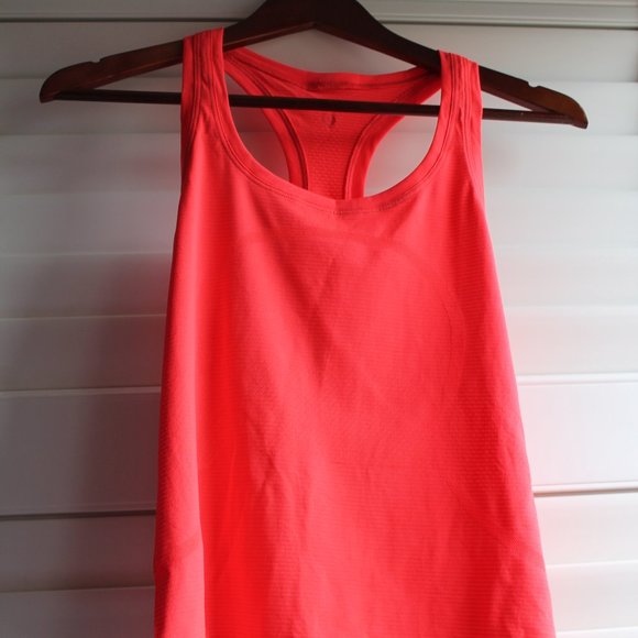 Lululemon Swiftly Tech Racerback Tank Top 2.0 Race Length - Picture 1 of 7